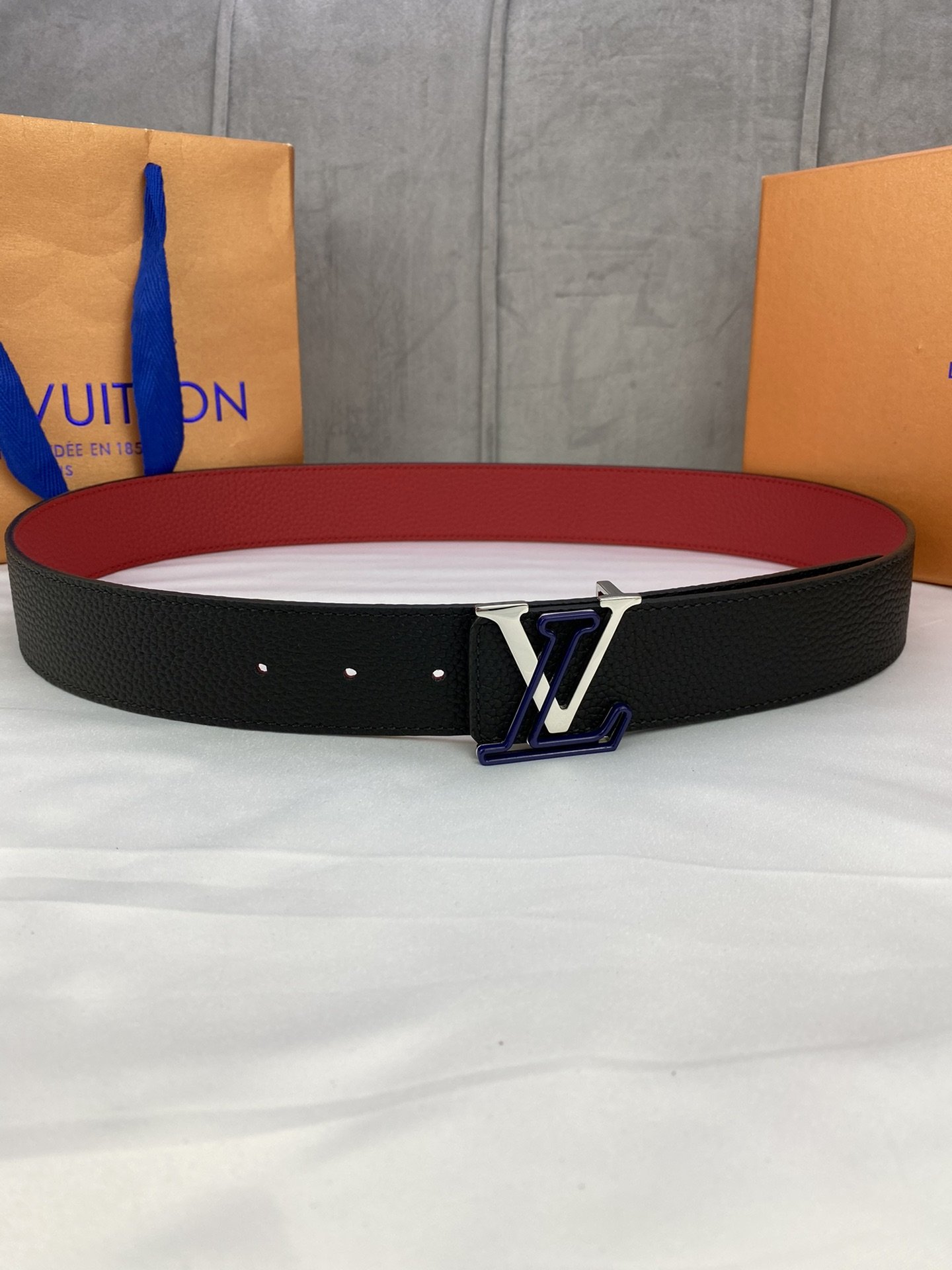 Louis Vuitton Iconic Reversible LV Belt Black LV Women Belt