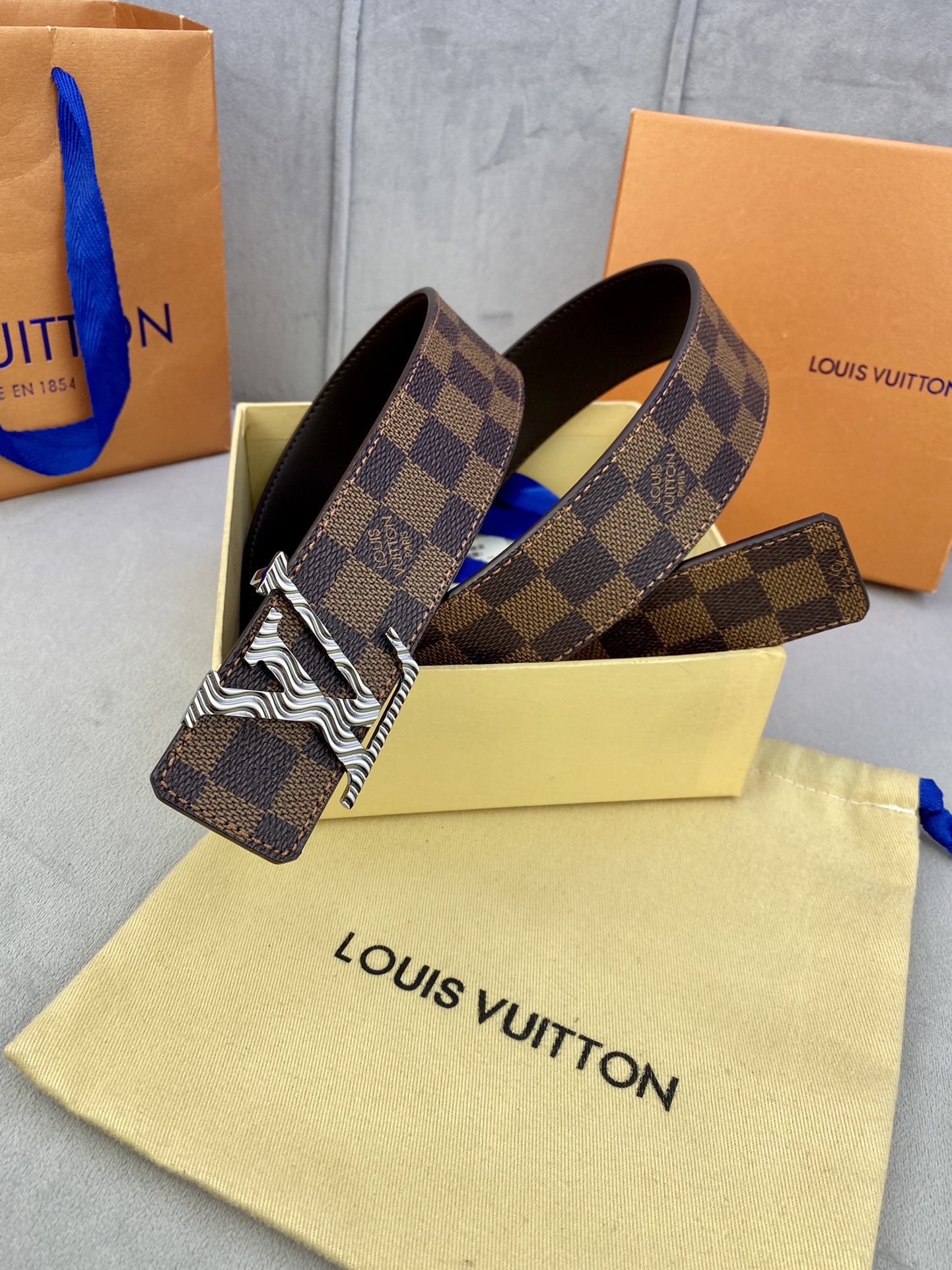 Louis Vuitton Iconic Reversible LV Belt Brown LV Women Belt