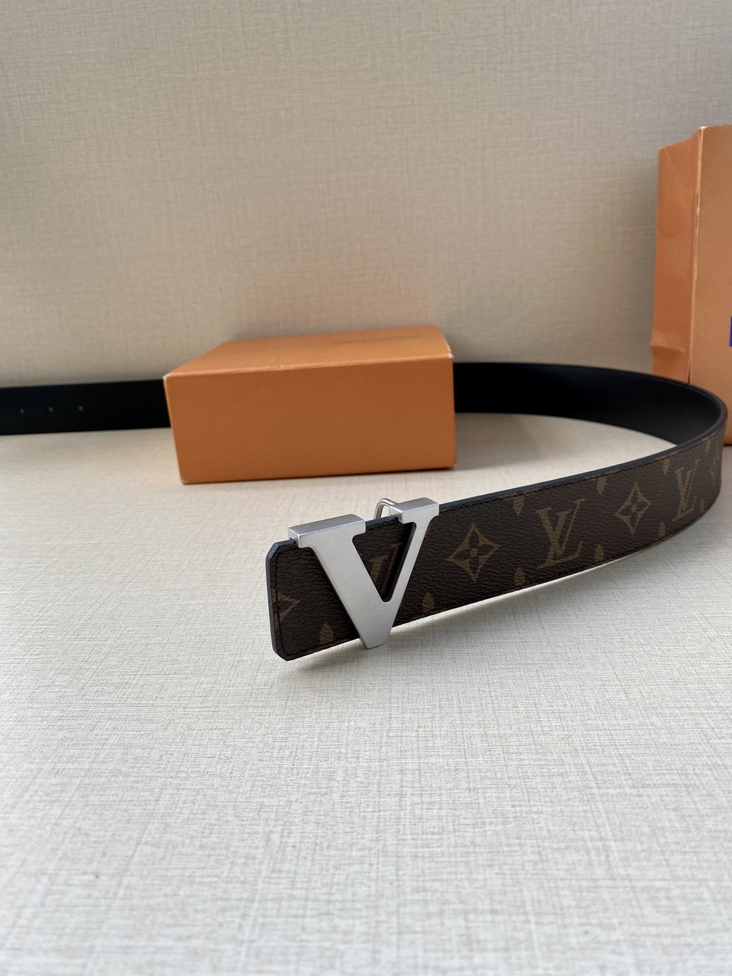 Louis Vuitton Iconic Reversible LV Belt Brown LV Women Belt