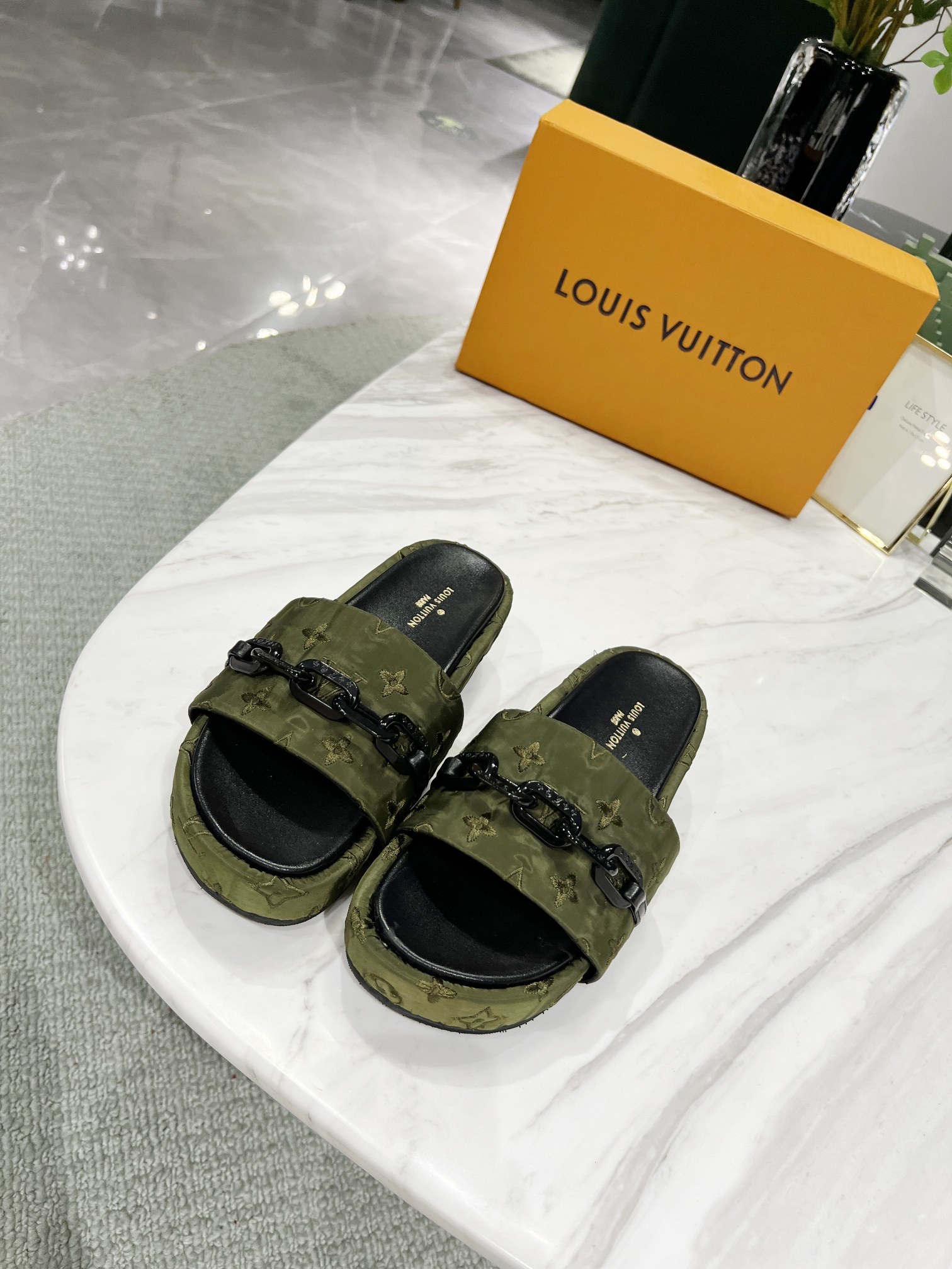 Louis Vuitton Jumbo Flatform Mule Green For Women LV