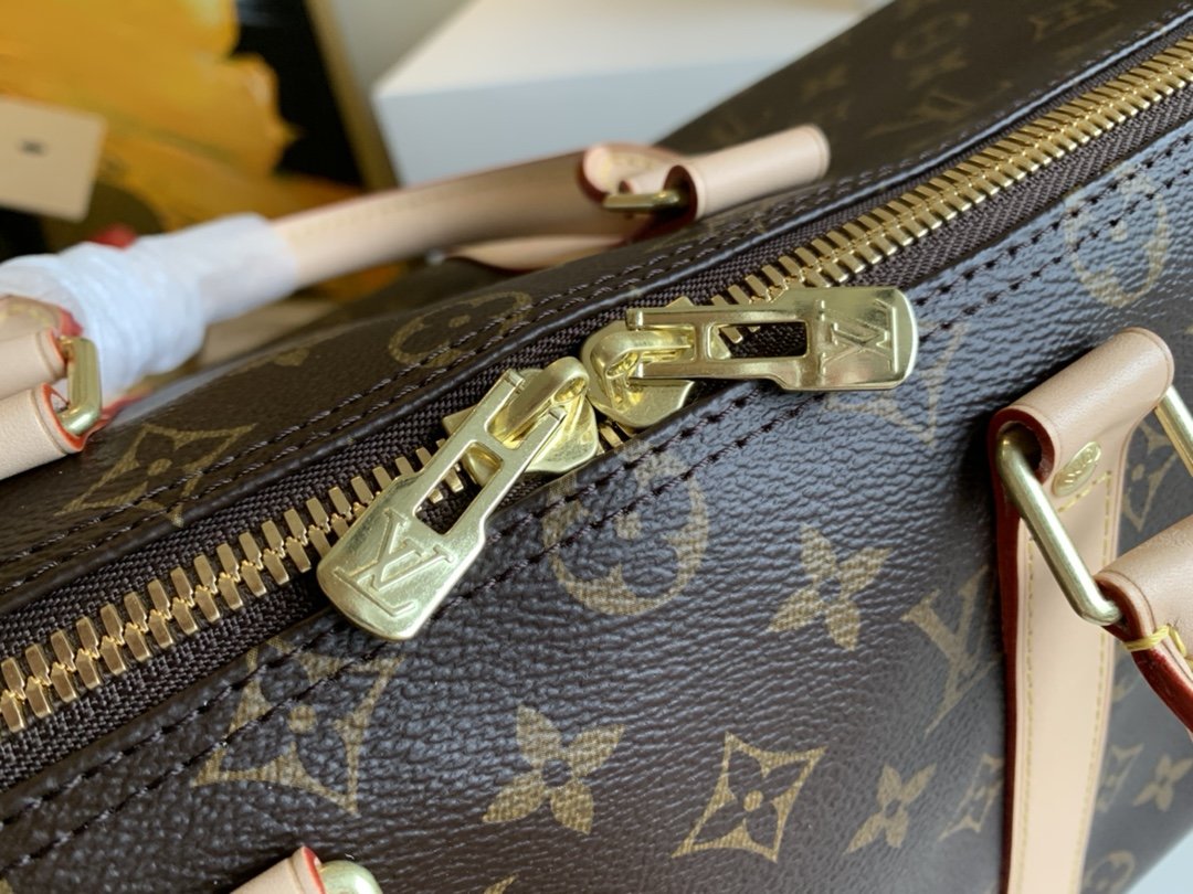 Louis Vuitton Keepall Bandouliere 45 Monogram Canvas For Women, Women’s Handbags, Travel Bags 17.7in/45cm
