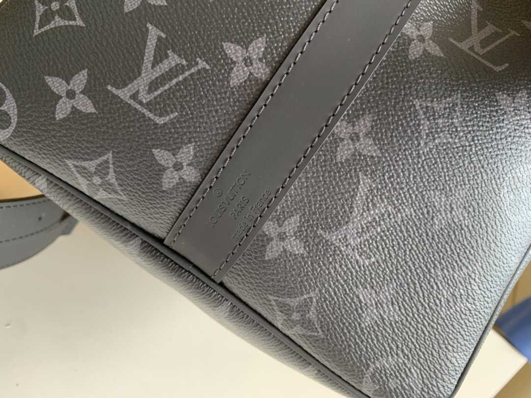 Louis Vuitton Keepall Bandouliere 45 Monogram Eclipse Canvas For Men, Men’s Bags, Travel Bags 17.7in/45cm