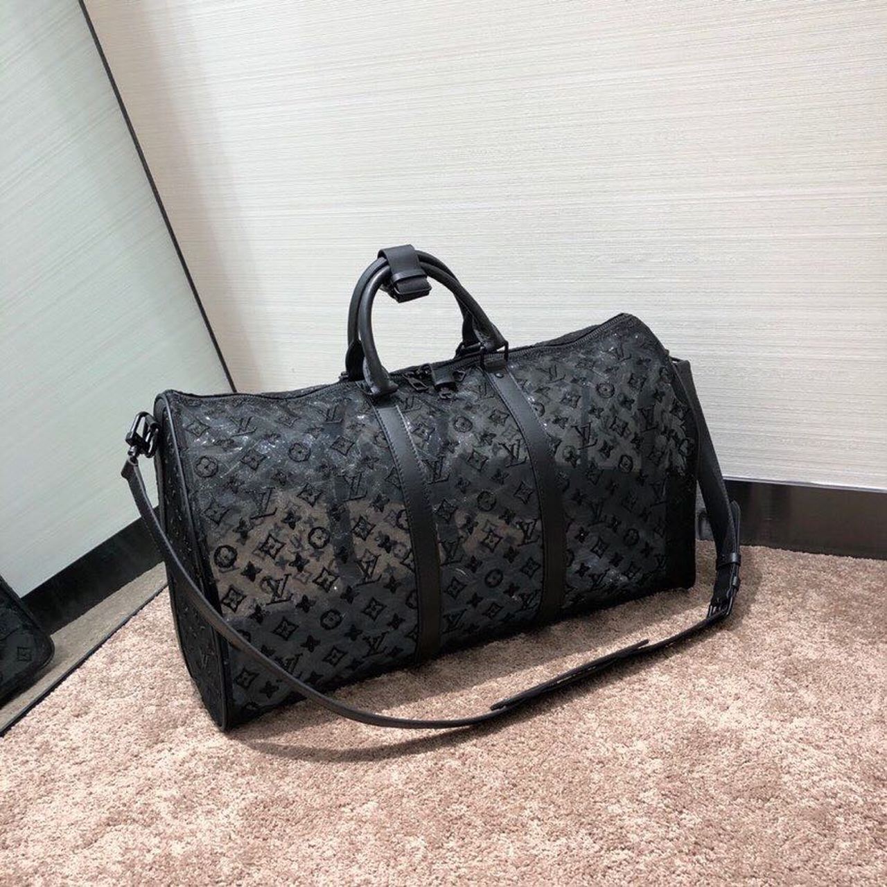Louis Vuitton Keepall Bandouliere 50 Monogram Black By Virgil Abloh For Women, Women’s Bags, Shoulder And Crossbody Bags 19.7in/50cm
