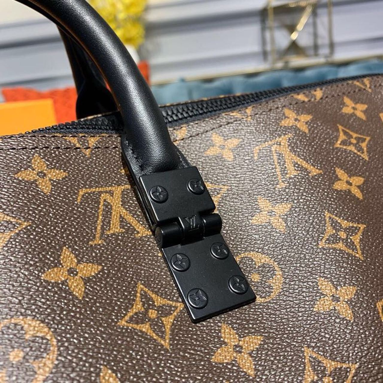 Louis Vuitton Keepall Bandouliere 50 Monogram Solar Ray Canvas Black/Orange By Virgil Abloh For Men, Men’s Bags, Travel Bags 19.7in/50cm