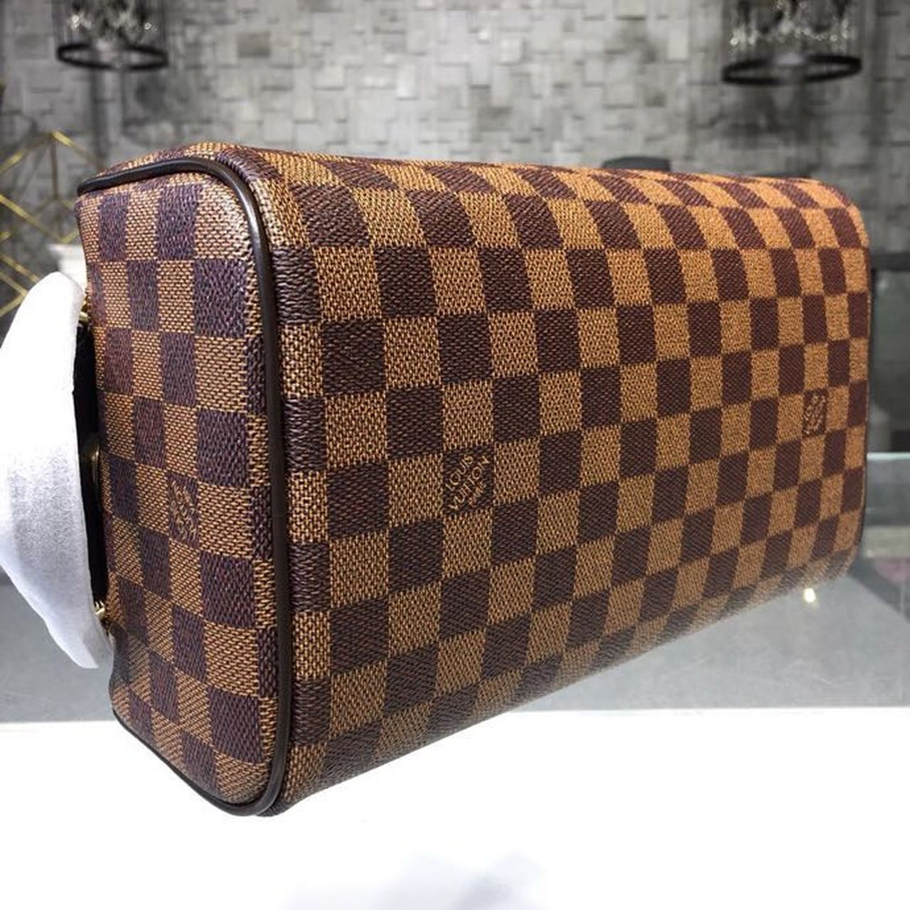 Louis Vuitton King Size Toiletry Damier Ebene Canvas For Women, Women’s Bags, Travel Bags 11in/28cm