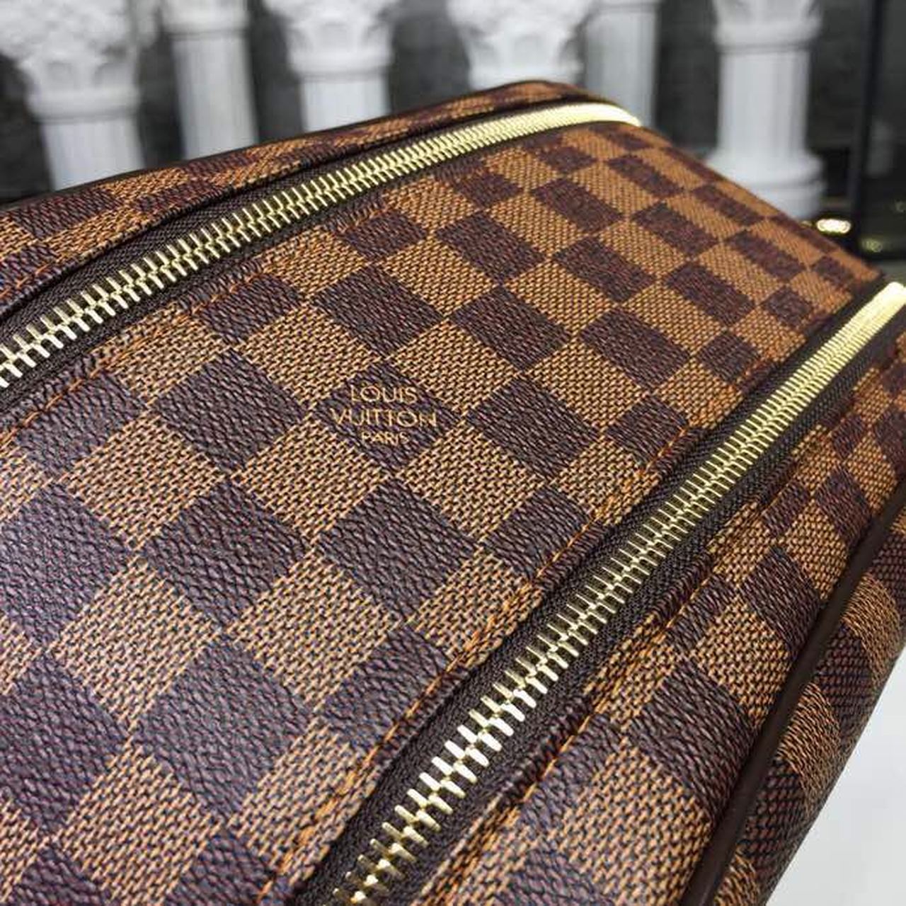 Louis Vuitton King Size Toiletry Damier Ebene Canvas For Women, Women’s Bags, Travel Bags 11in/28cm