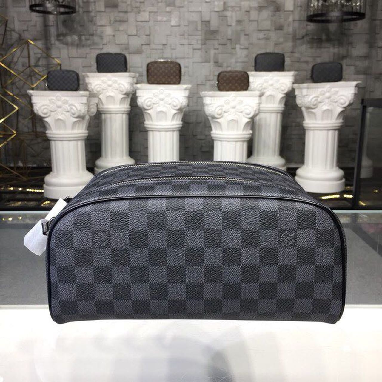 Louis Vuitton King Size Toiletry Damier Graphite Canvas For Women, Women’s Bags, Travel Bags 11in/28cm LV