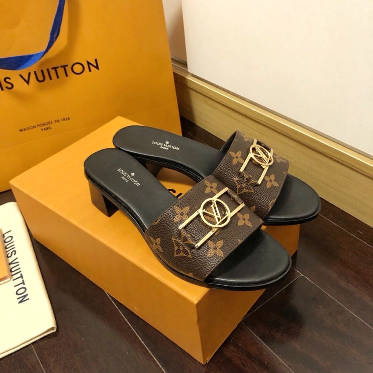 Louis Vuitton Lock It Mule Patent Monogram Canvas Black/Brown For Women LV 1A660F
