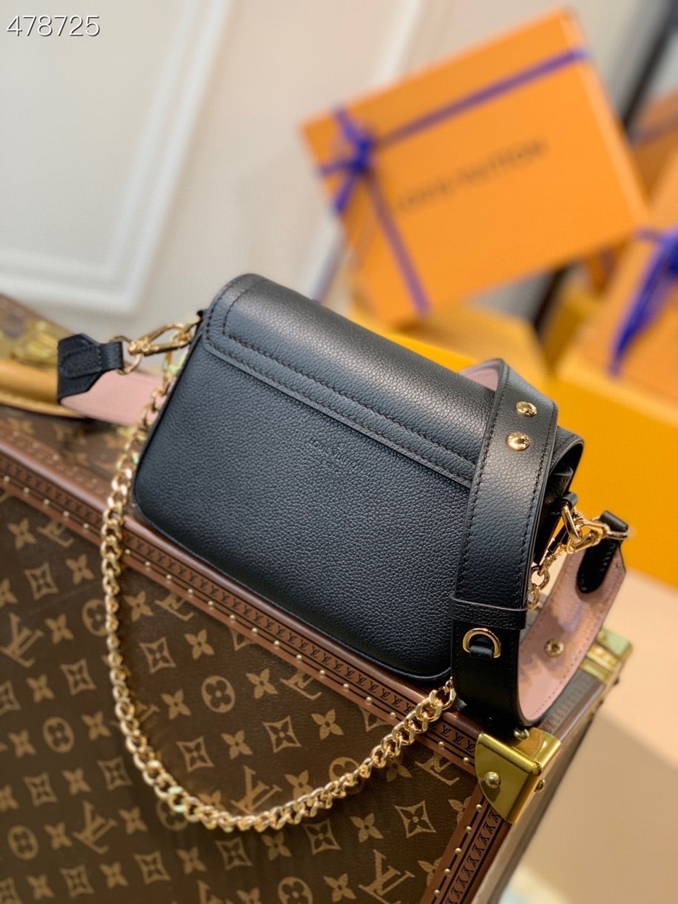 Louis Vuitton Lockme Tender Bag Black For Women, Women’s Handbags, Shoulder And Crossbody Bags 7.5in/19cm