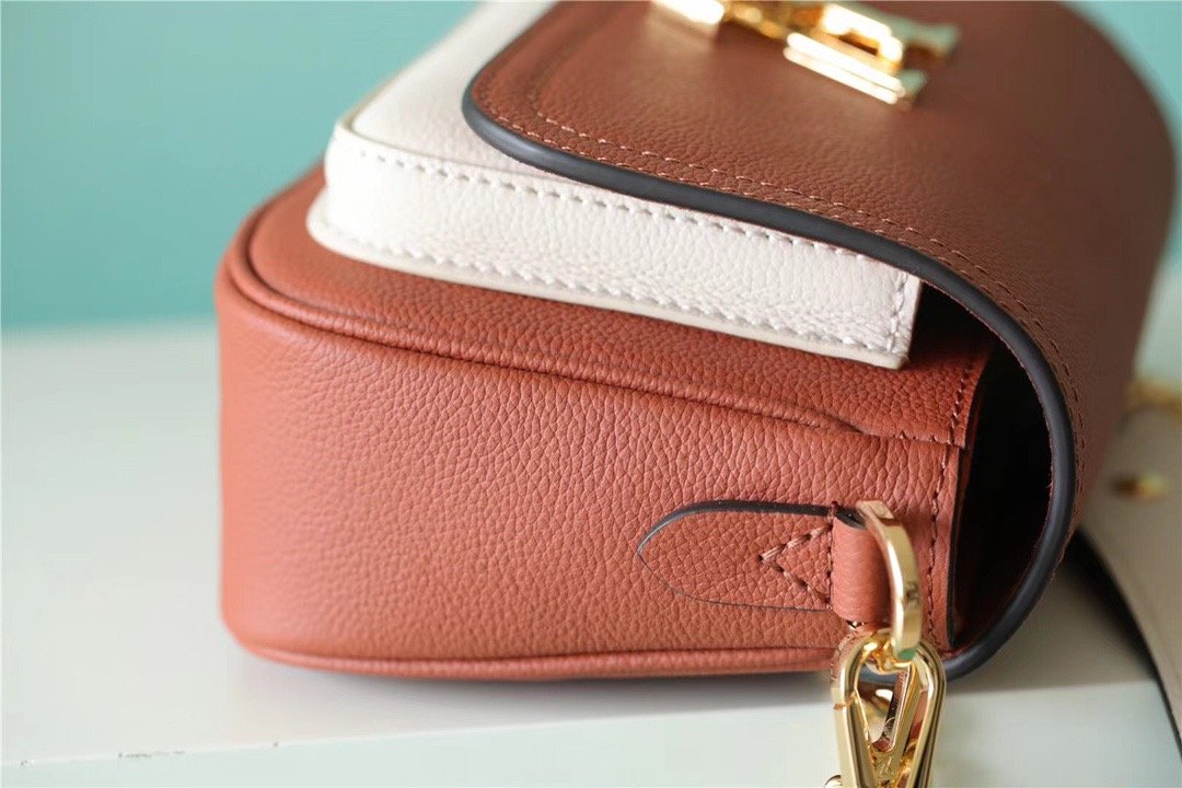 Louis Vuitton Lockme Tender Chataigne Brown For Women, Women’s Handbags, Shoulder And Crossbody Bags 7.5in/19cm LV 