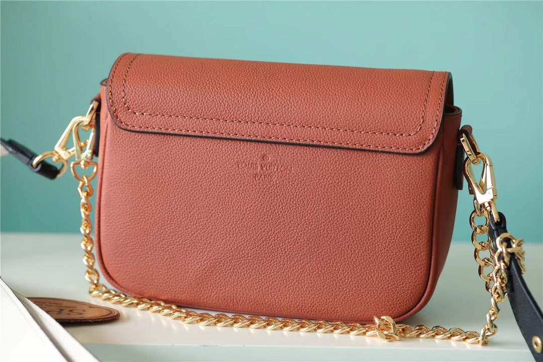 Louis Vuitton Lockme Tender Chataigne Brown For Women, Women’s Handbags, Shoulder And Crossbody Bags 7.5in/19cm LV 