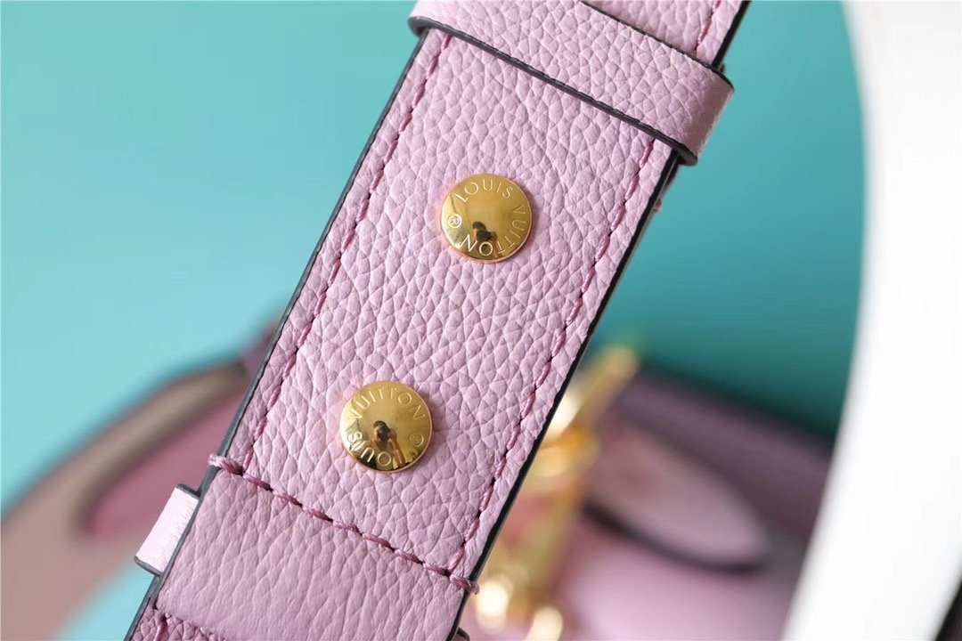 Louis Vuitton Lockme Tender Pink For Women, Women’s Handbags, Shoulder And Crossbody Bags 7.5in/19cm LV 