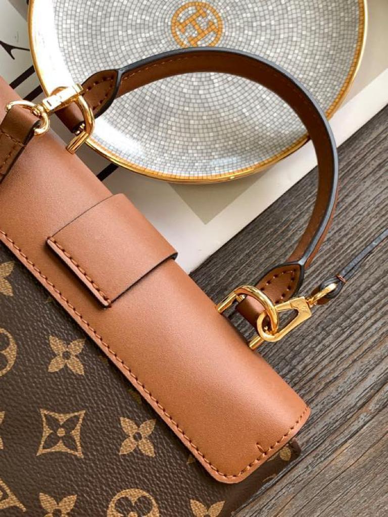 Louis Vuitton Locky BB Monogram Canvas Caramel Brown For Women, Women’s Handbags, Shoulder And Crossbody Bags 7.9in/20cm