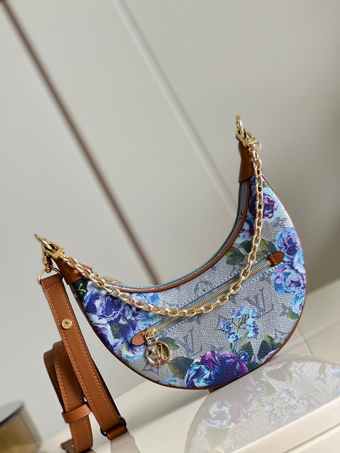 Louis Vuitton Loop Half-Moon Baguette Bag Multicolor For Women, Women’s Handbags, Shoulder Bags And Crossbody Bags 9.1in/23cm LV