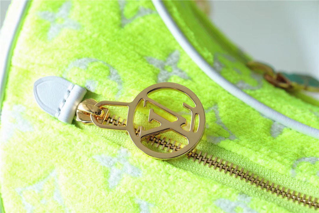 Louis Vuitton Loop Monogram Yellow For Women, Women’s Handbags, Shoulder Bags And Crossbody Bags 9.1in/23cm