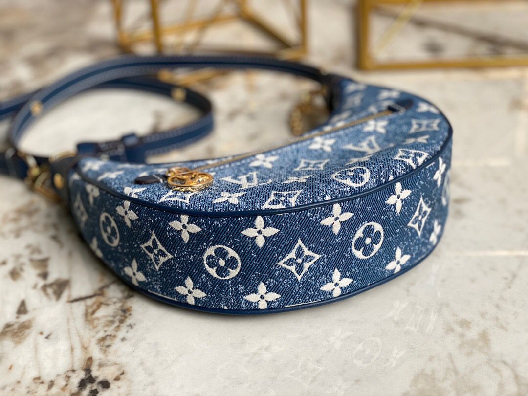 Louis Vuitton Loop Since 1854 Jacquard Navy Blue By Nicolas Ghesquière For Cruise Show, Women’s Handbags 9.1in/23cm