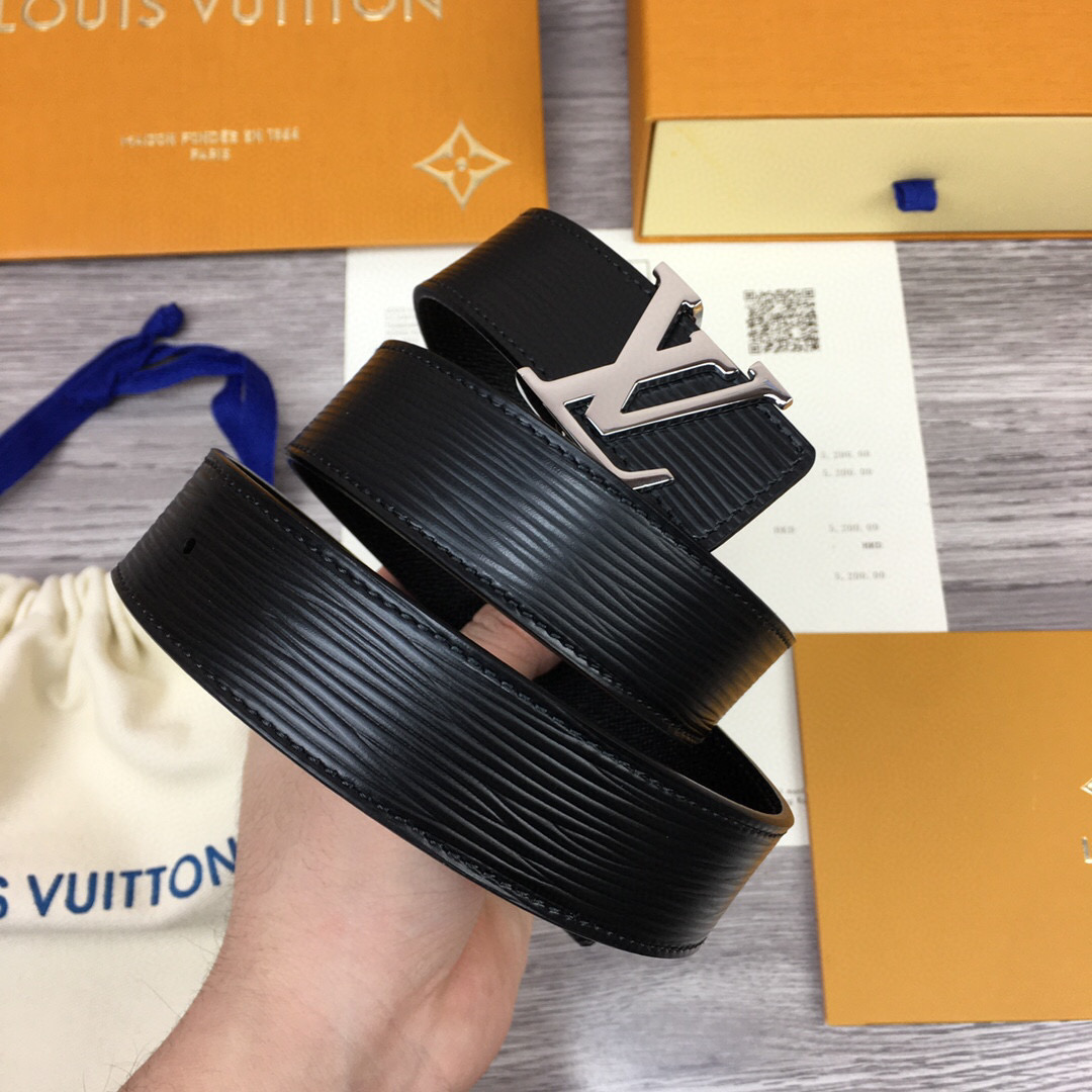 Louis Vuitton LV Initiales Reversible Belt Epi, LV Women Belt