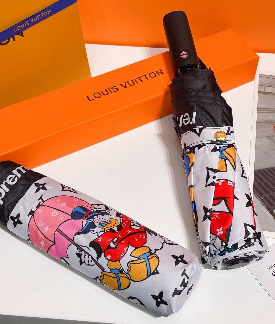 Louis Vuitton LV Monogram And Donald Duck Folding Umbrella White Louis Vuitton LV Monogram And Donald Duck Folding Umbrella White