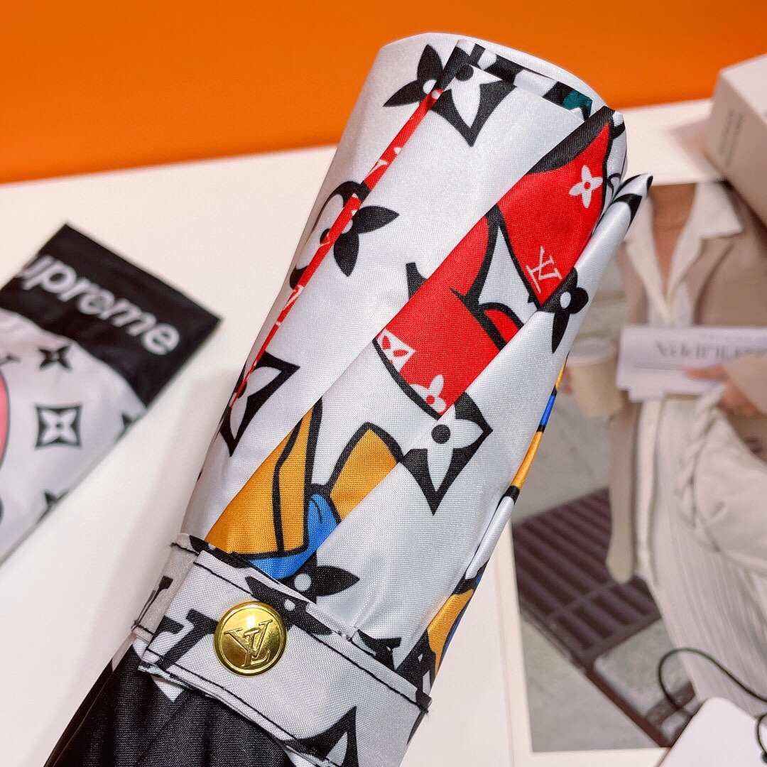 Louis Vuitton LV Monogram And Donald Duck Folding Umbrella White Louis Vuitton LV Monogram And Donald Duck Folding Umbrella White
