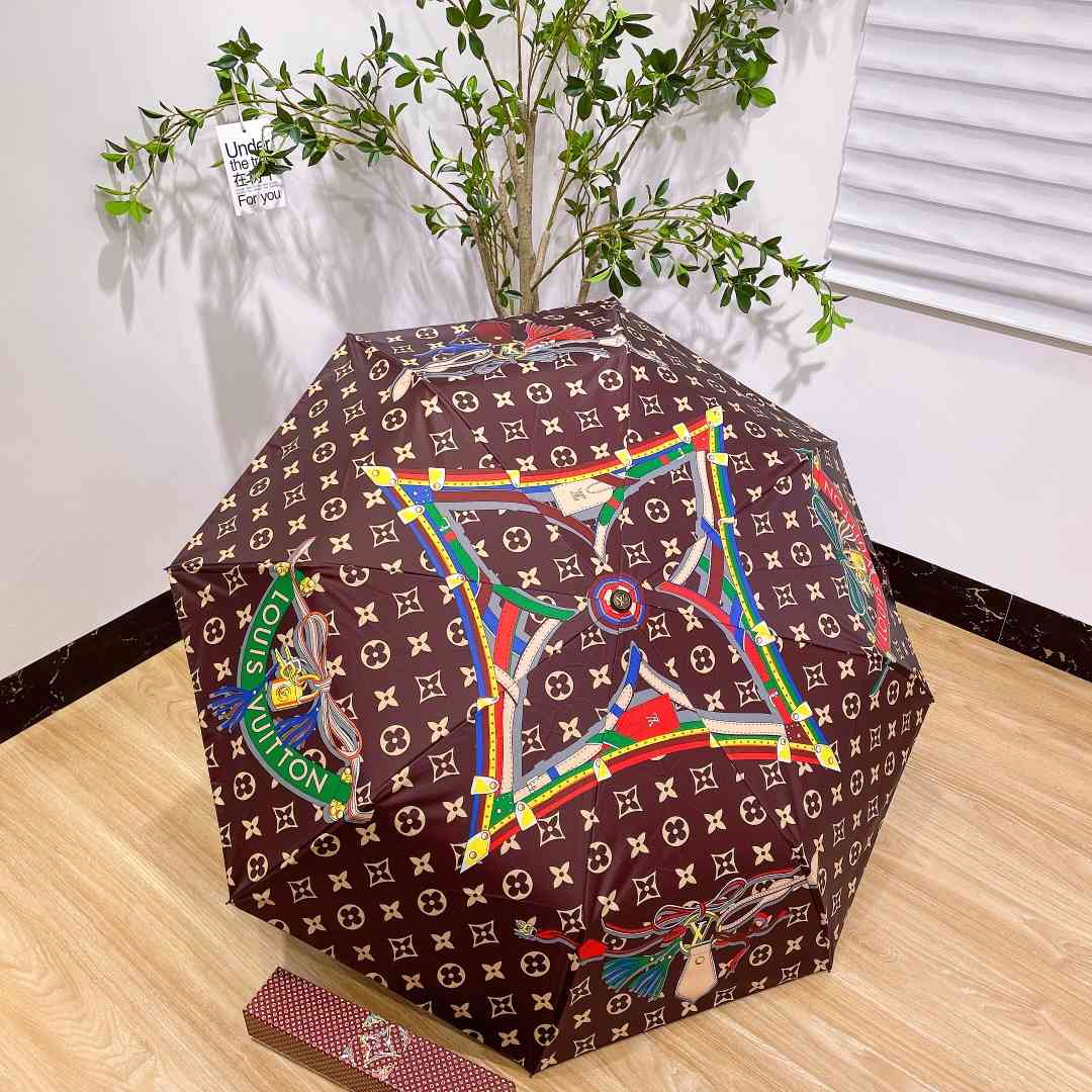 Louis Vuitton LV Monogram In the Middle Folding Umbrella Brown