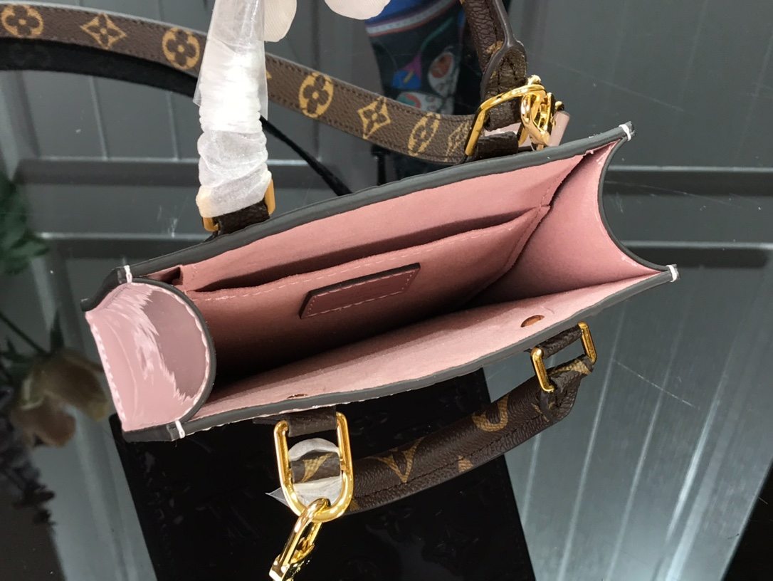 Louis Vuitton LV Petit Sac Plat Grey/Pink For Women 17 cm/6.6 in
