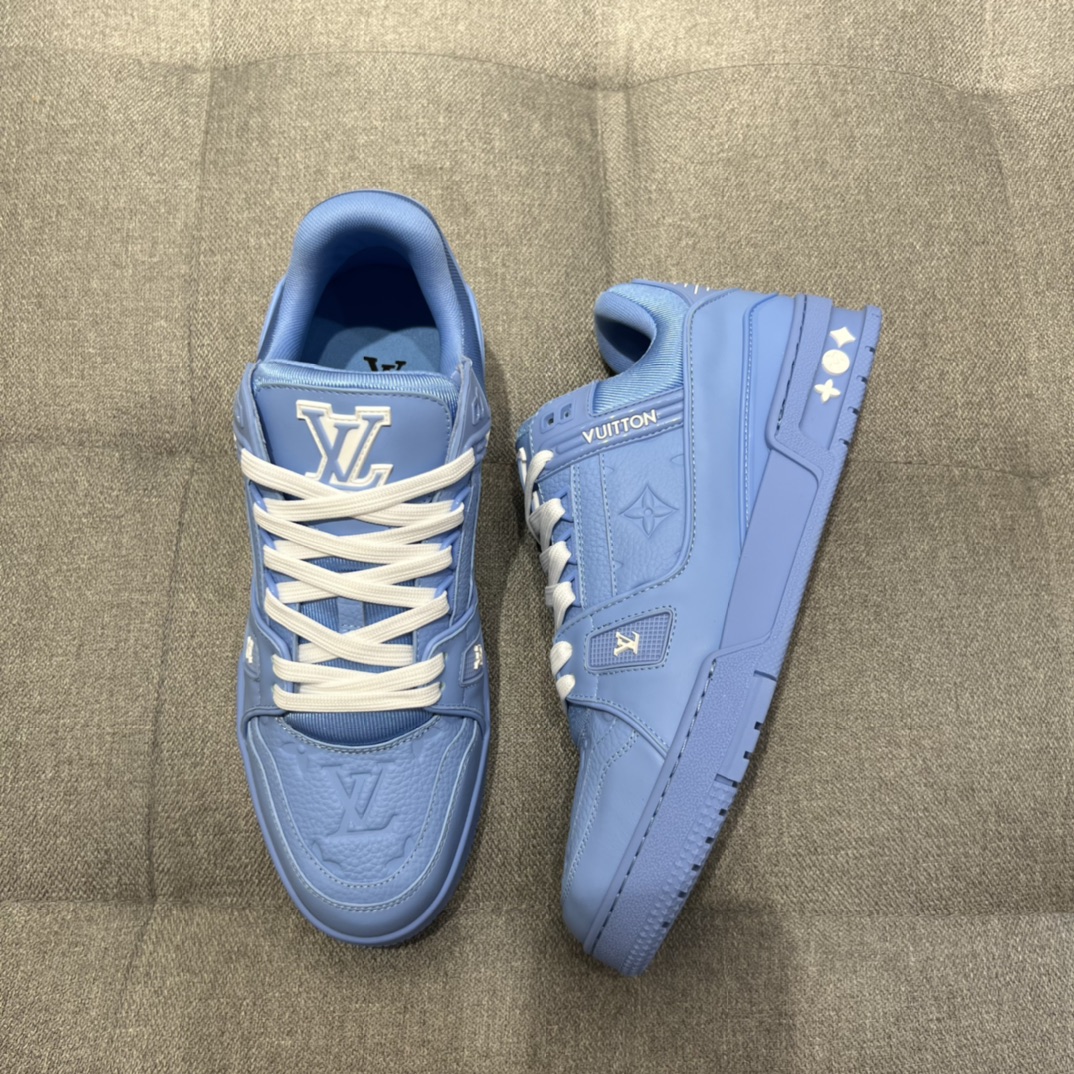 Louis Vuitton LV Trainer Sneaker Blue For Men 1AARFU