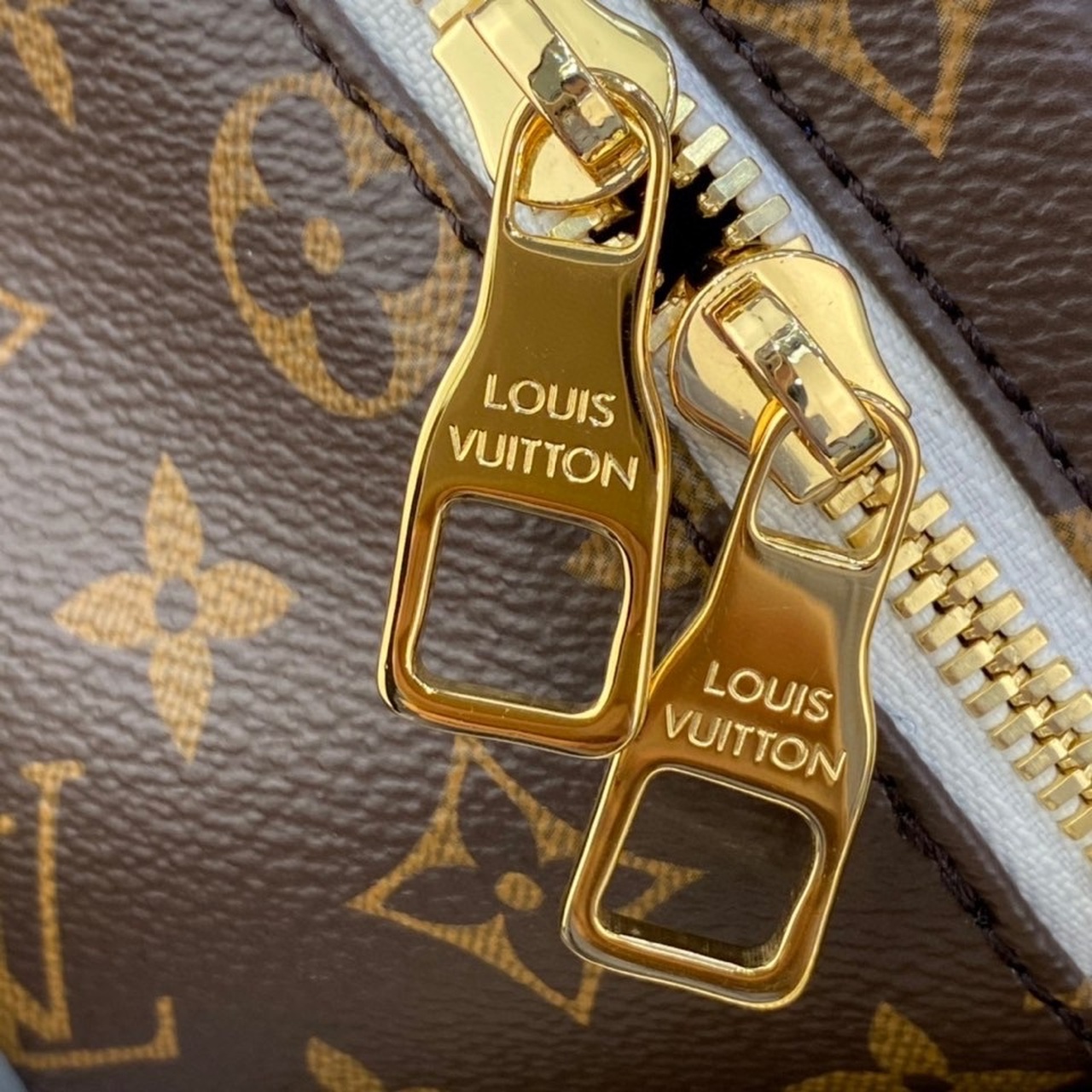 Louis Vuitton LV x NBA New Backpack Monogram Canvas By Virgil Abloh For Men, Men’s Bags 15.7in/40cm