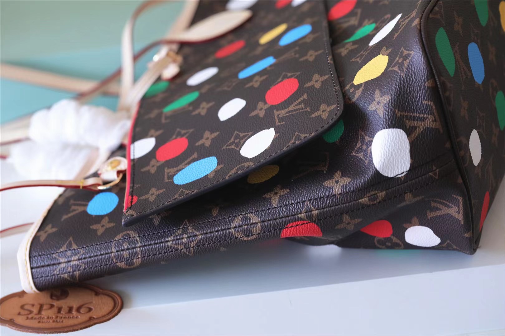 Louis Vuitton LV X YK Neverfull MM Brown For Women 31 cm/ 12.2 in
