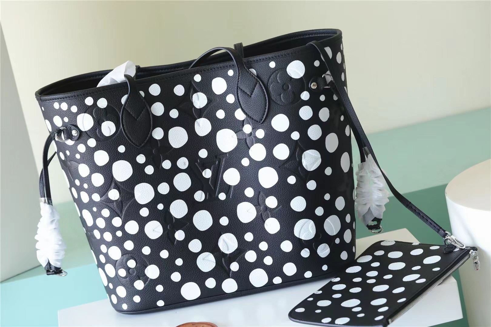 Louis Vuitton LV X YK Neverfull MM Monogram Empreinte Shouder Bags Black/Red By Yayoi Kusama For Women 12.2in/31cm