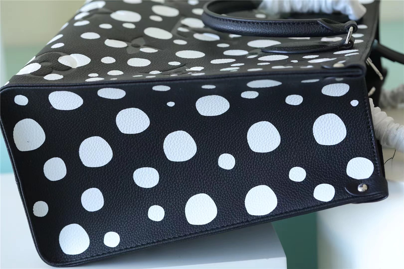 Louis Vuitton LV X YK On The Go MM Monogram Empreinte Shoulder Bags Black By Yayoi Kusama For Women 13.8in/35cm