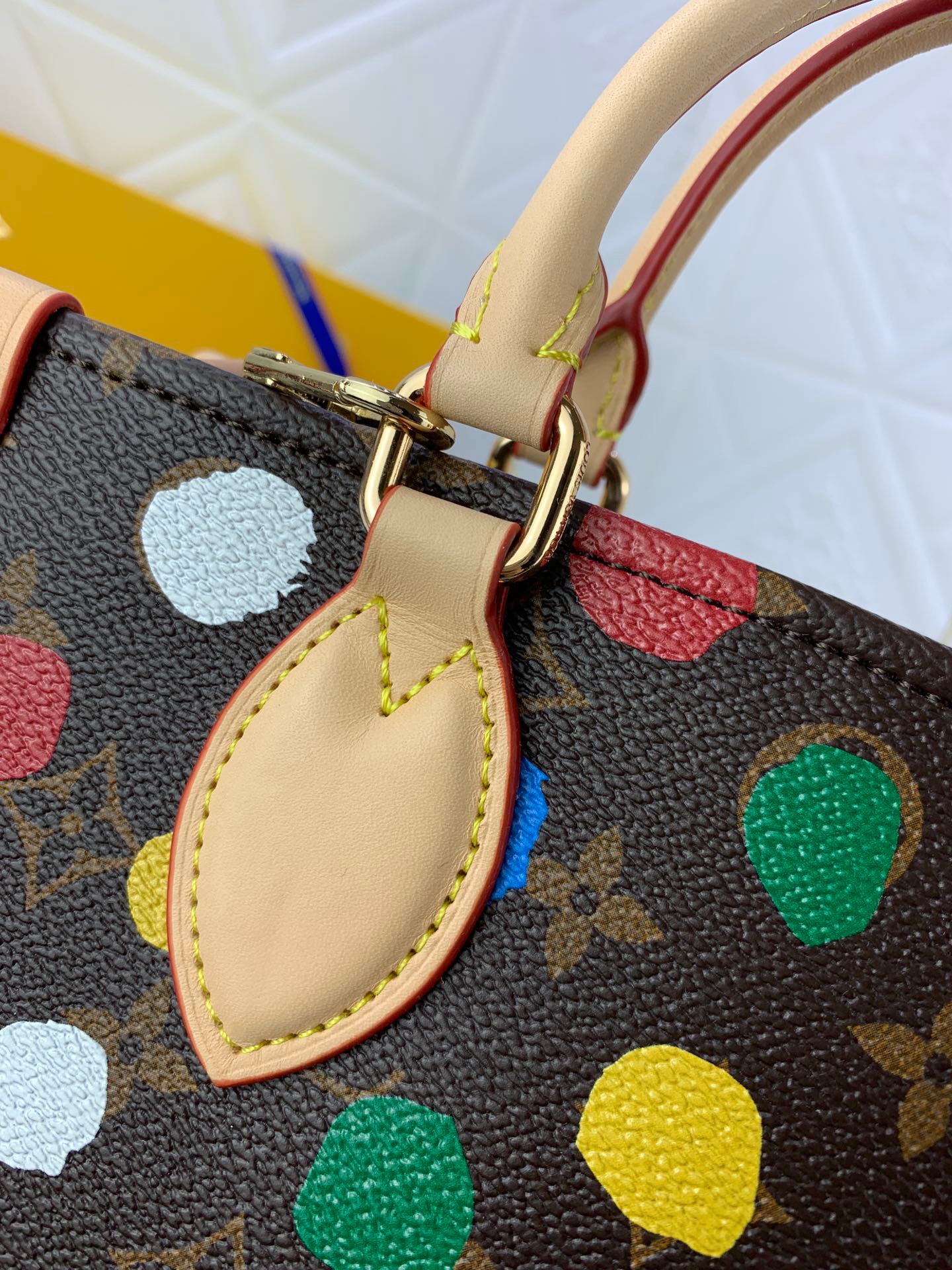 Louis Vuitton LVxYK OnTheGo PM For Women 9.8 in/ 25 cm-