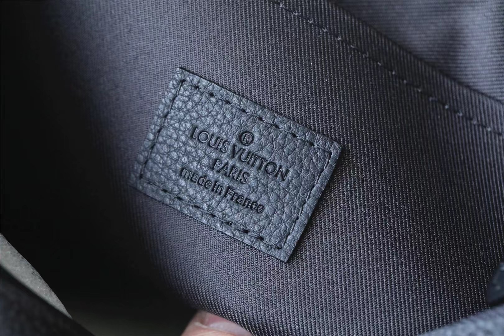 Louis Vuitton LVxYK Pochette To Go Monogram Pattern Black By Yayoi Kusama For Men 11.8in/30cm