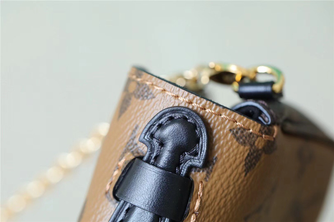 Louis Vuitton Micro Metis Monogram Canvas For Women, Women’s Handbags, Shoulder And Crossbody Bags 5.5in/14cm LV