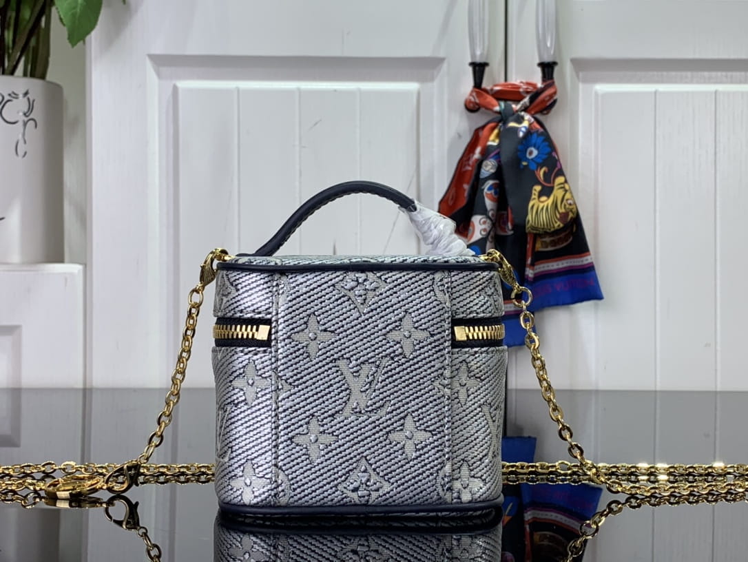Louis Vuitton Micro Vanity Bag Gold Tone/Sliver Tone For Women 11cm/ 4.3 in