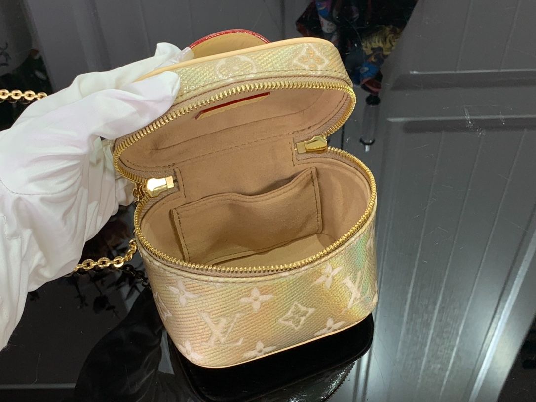 Louis Vuitton Micro Vanity Bag Gold Tone/Sliver Tone For Women 11cm/ 4.3 in