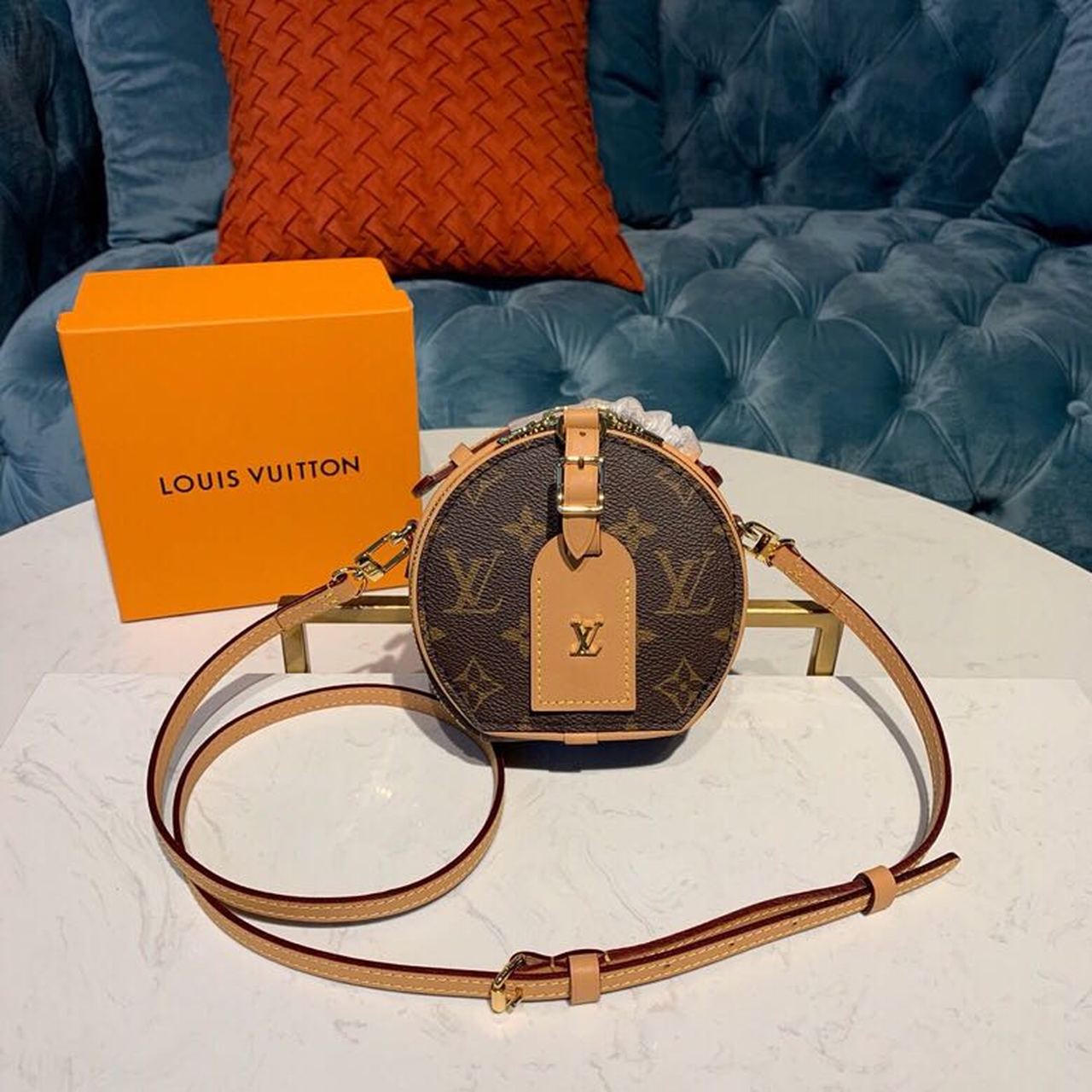 Louis Vuitton Mini Boite Chapeau Monogram Canvas For Women, Women’s Chain And Strap Wallet, Shoulder And Crossbody Wallet 5.1in/13cm