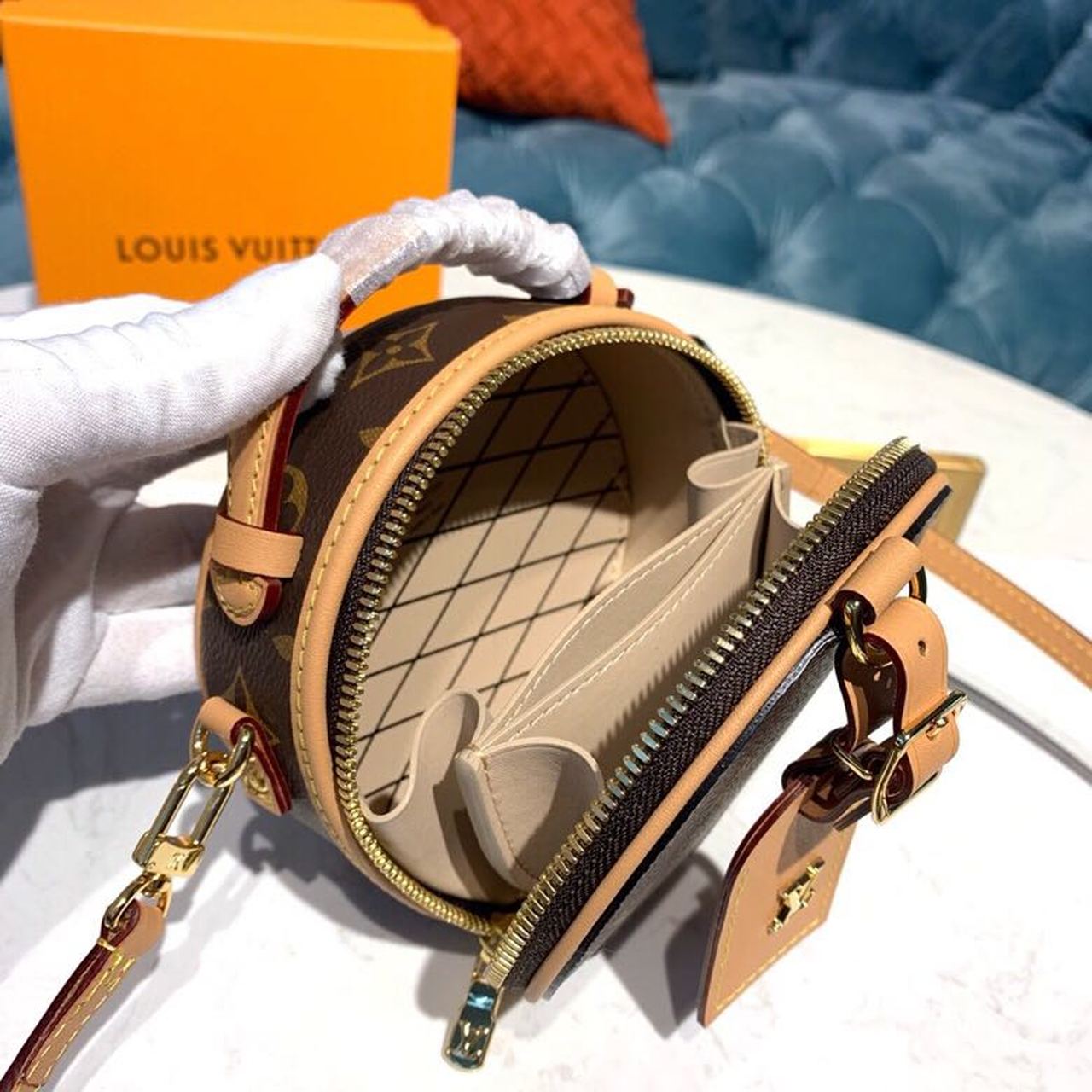 Louis Vuitton Mini Boite Chapeau Monogram Canvas For Women, Women’s Chain And Strap Wallet, Shoulder And Crossbody Wallet 5.1in/13cm