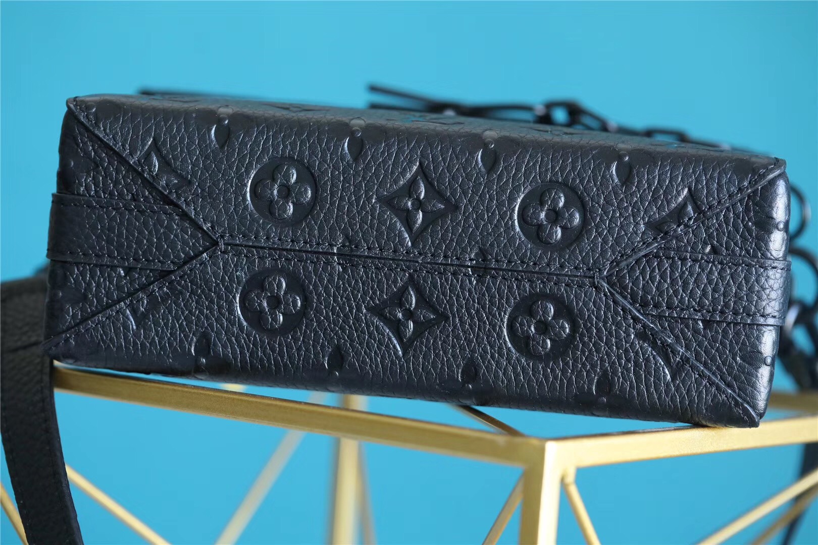 Louis Vuitton Mini Soft Trunk Box Taurillon Black For Men, Men’s Bags, Shoulder And Crossbody Bags 9.1in/23cm