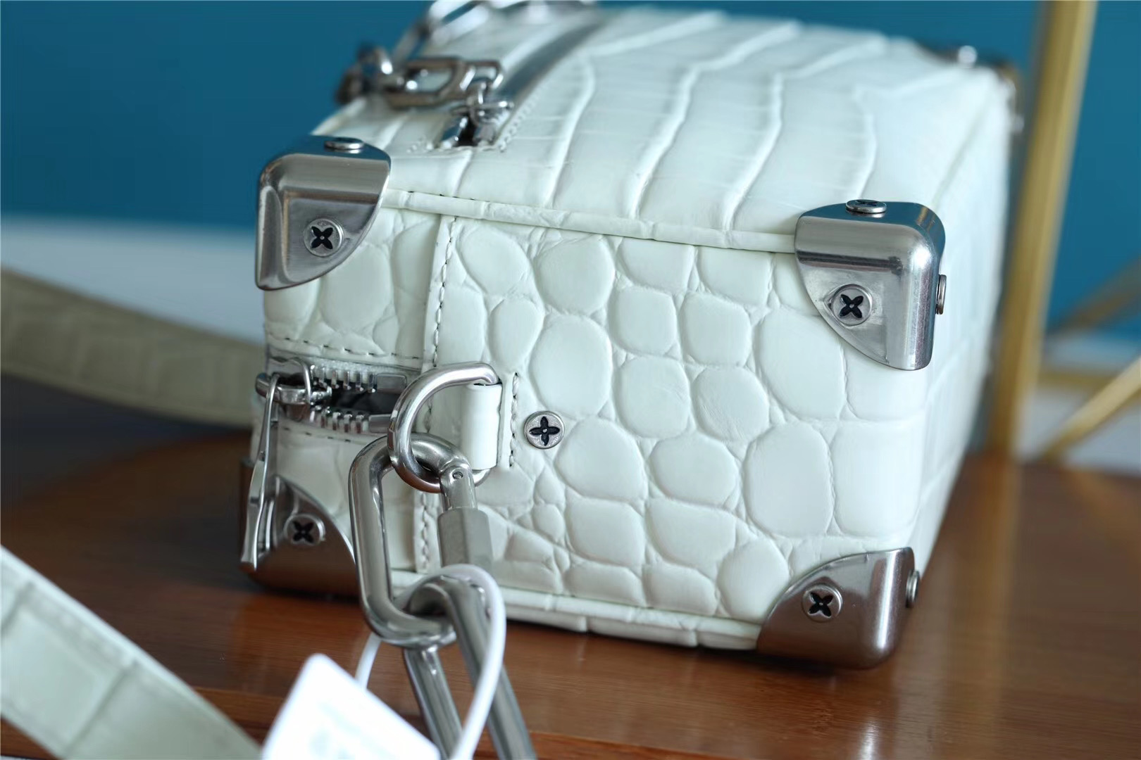 Louis Vuitton Mini Soft Trunk Crocodilian White For Men, Men’s Bags, Shoulder And Crossbody Bags 7.2in/18.5cm