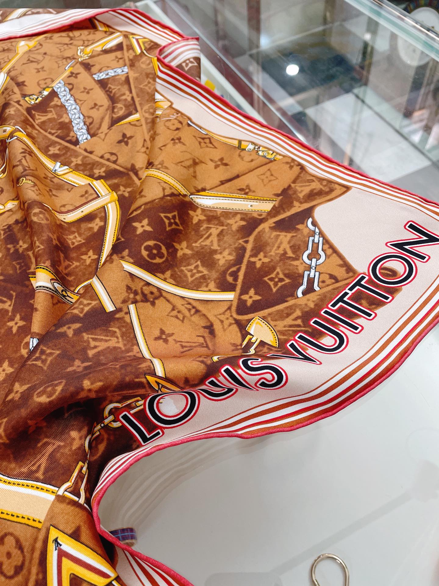 Louis Vuitton More and More Double Face Shawl Brown Scarf 90cm/35in M76933