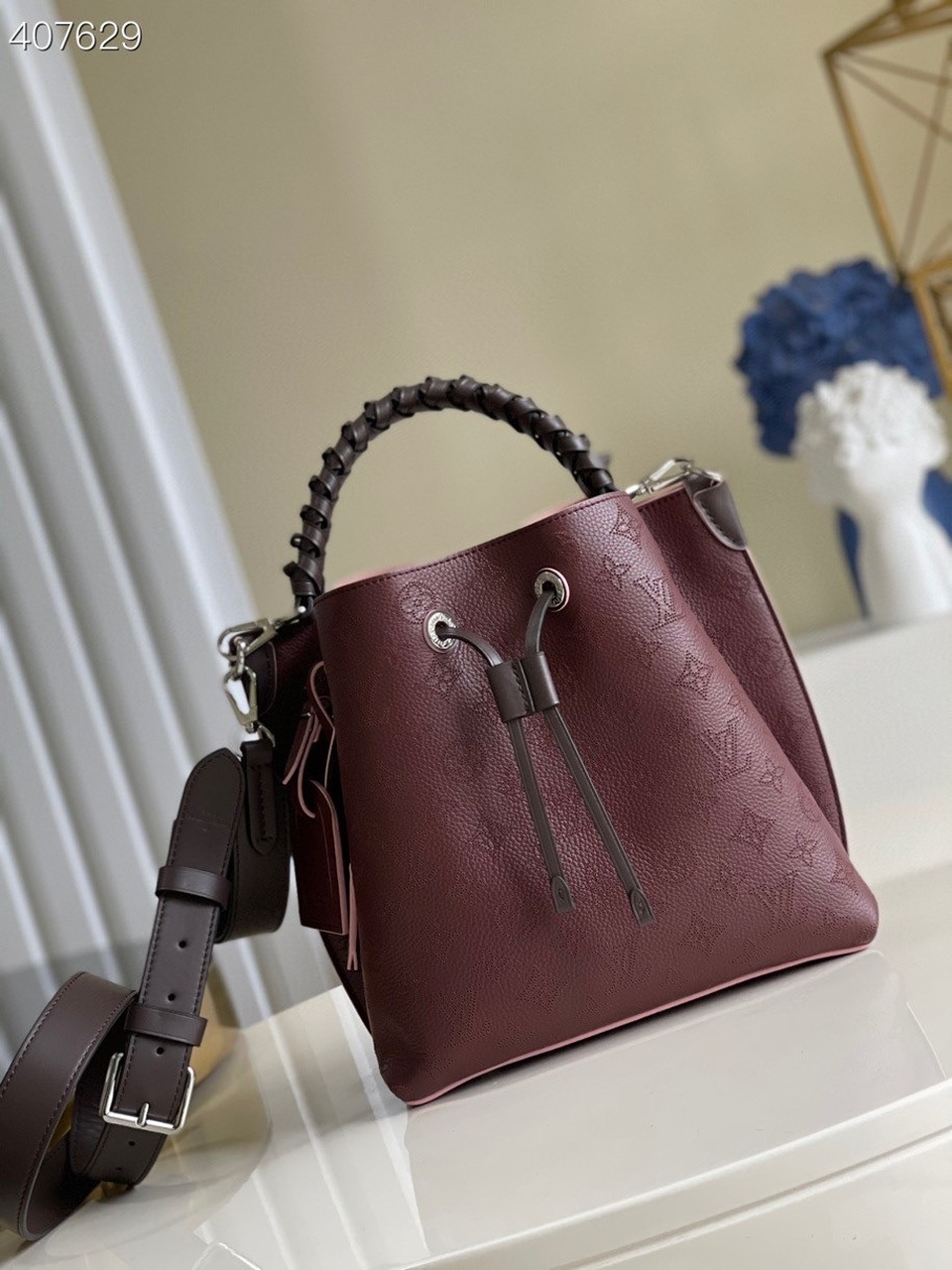 Louis Vuitton Muria Bucket Bag For Women, Women’s Handbags, Shoulder And Crossbody Bags Burgundy 9.8in/25cm LV