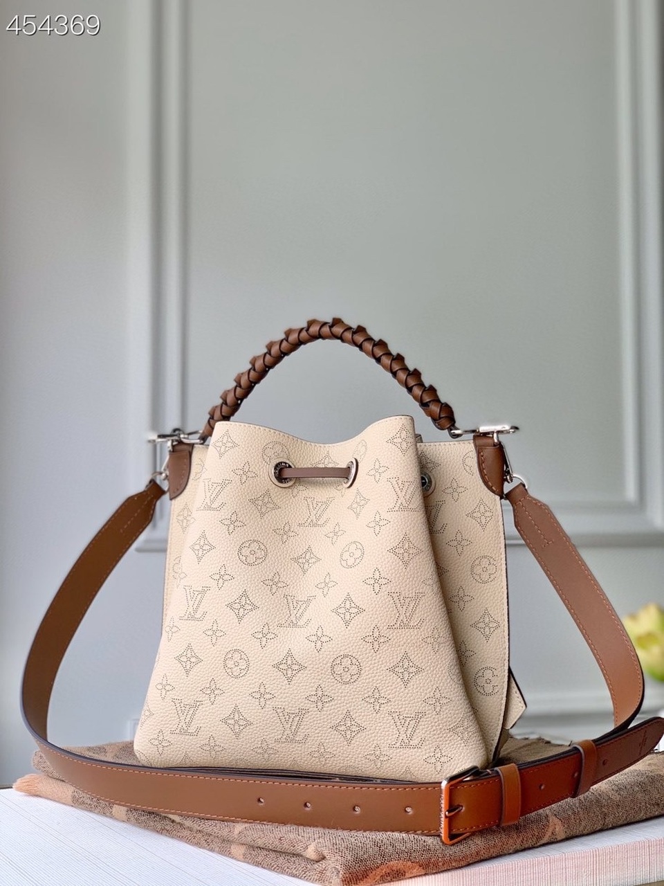 Louis Vuitton Muria Bucket Monogram Motif Beige For Women, Women’s Handbags, Shoulder Bags 9.8in/25cm