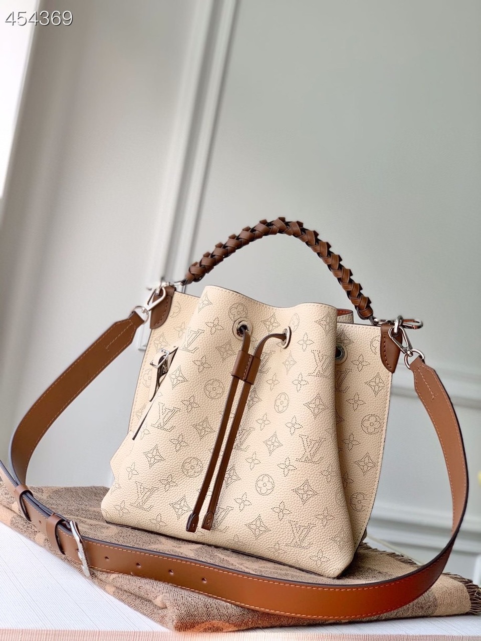 Louis Vuitton Muria Bucket Monogram Motif Beige For Women, Women’s Handbags, Shoulder Bags 9.8in/25cm