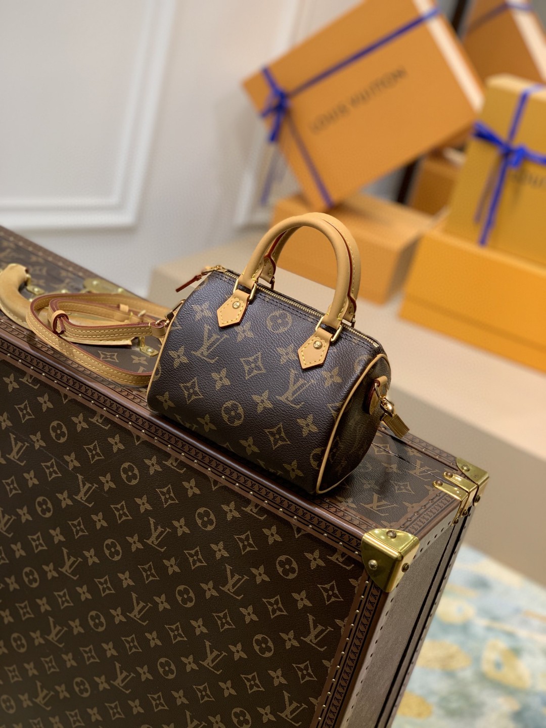 Louis Vuitton Nano Speedy Monogram Canvas For Women, Women’s Handbags, Shoulder Bags 6.3in/16cm