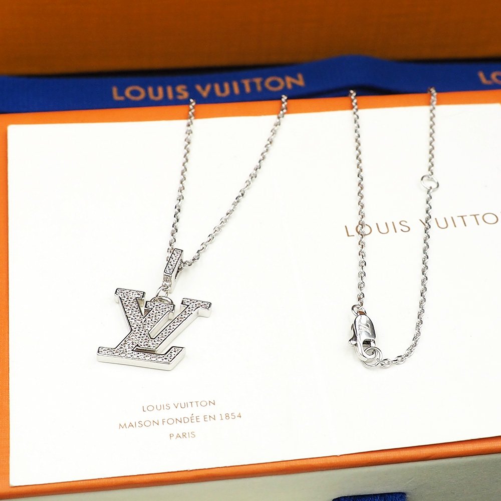 Louis Vuitton Necklace