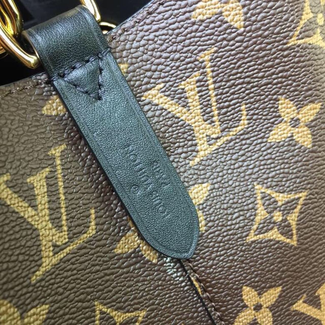 Louis Vuitton NeoNoe MM Bucket Bag Monogram Canvas Black For Women, Women’s Handbags, Shoulder And Crossbody Bags 10.2in/26cm