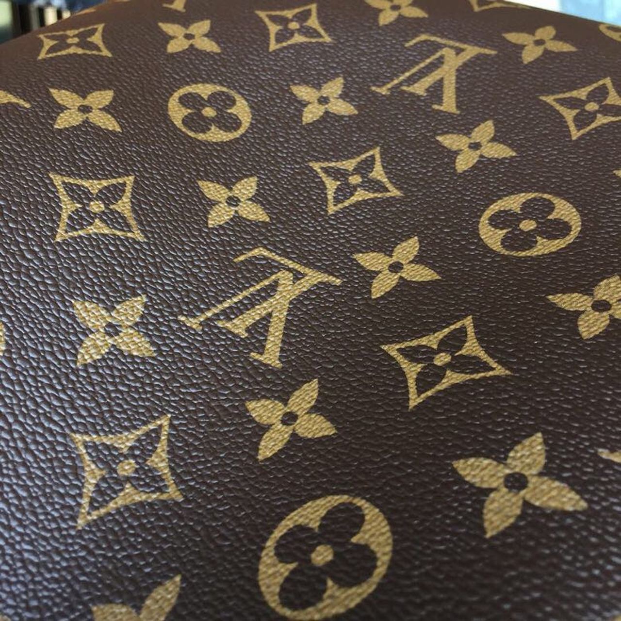 Louis Vuitton NeoNoe MM Bucket Bag Monogram Canvas Black For Women, Women’s Handbags, Shoulder And Crossbody Bags 10.2in/26cm