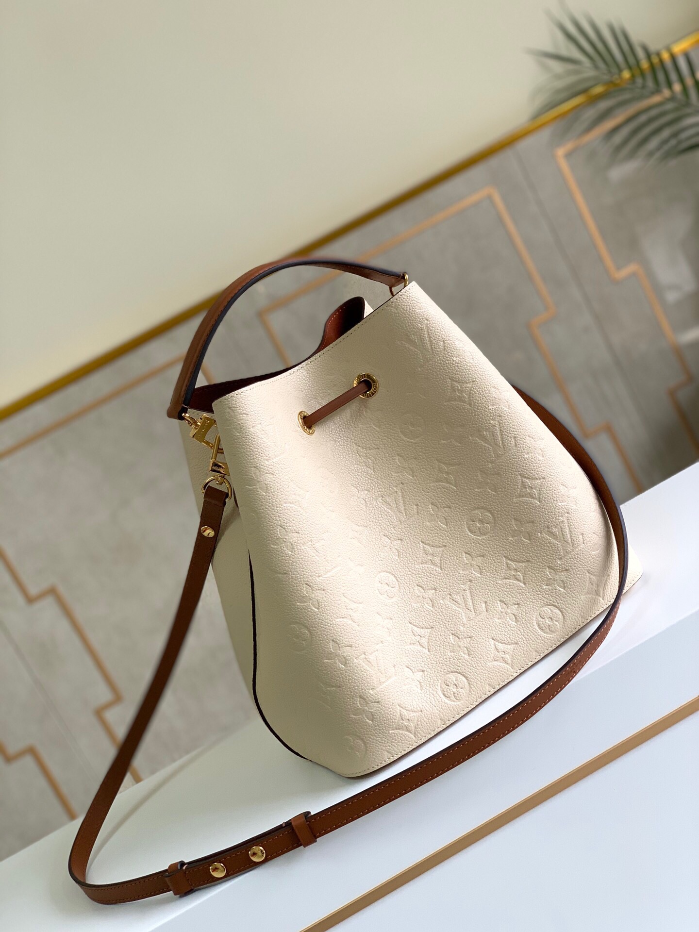 Louis Vuitton NeoNoe MM Bucket Bag Monogram Empreinte Creme For Women, Women’s Bags, Shoulder Bags 10.2in/26cm