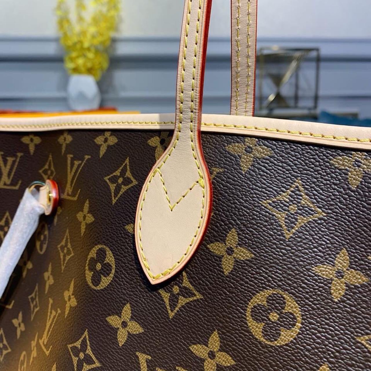 Louis Vuitton Neverfull GM Tote Bag Monogram Canvas Red For Women, Women’s Handbags, Shoulder Bags 15.7in/40cm