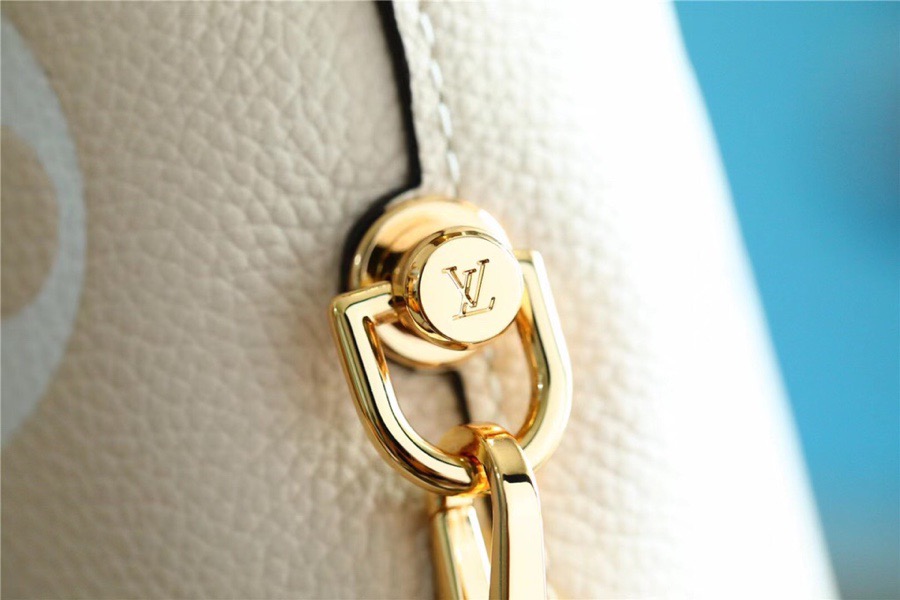 Louis Vuitton Neverfull MM Monogram Canvas Beige For Women, Women’s Handbags, Shoulder and Crossbody Bags 9.4in/24cm LV 